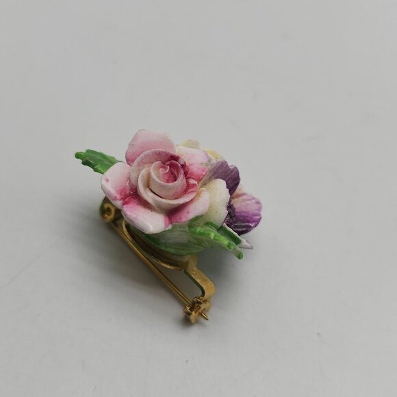 Vintage Pink Green Porcelain Rose Brooch Handcrafted In England - Picture 3 of 6